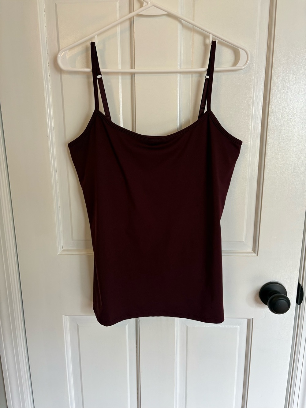 Set of 2 New York & Company Seamless Layering Camisoles